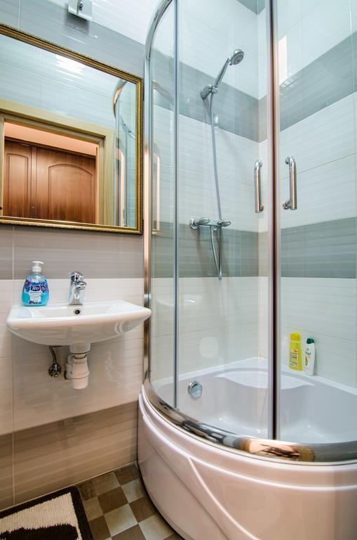 Leogrand Apartments On Doroshenka 34 Lviv Eksteriør billede