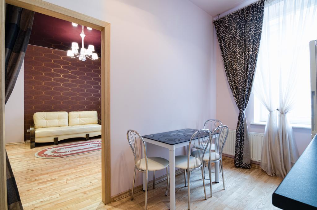 Leogrand Apartments On Doroshenka 34 Lviv Eksteriør billede